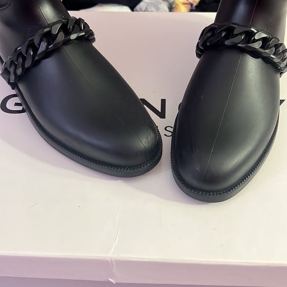 NEGOTIABLE PRICE !!! Givenchy Rain Boots Size 39 US 9 - Picture 8 of 9